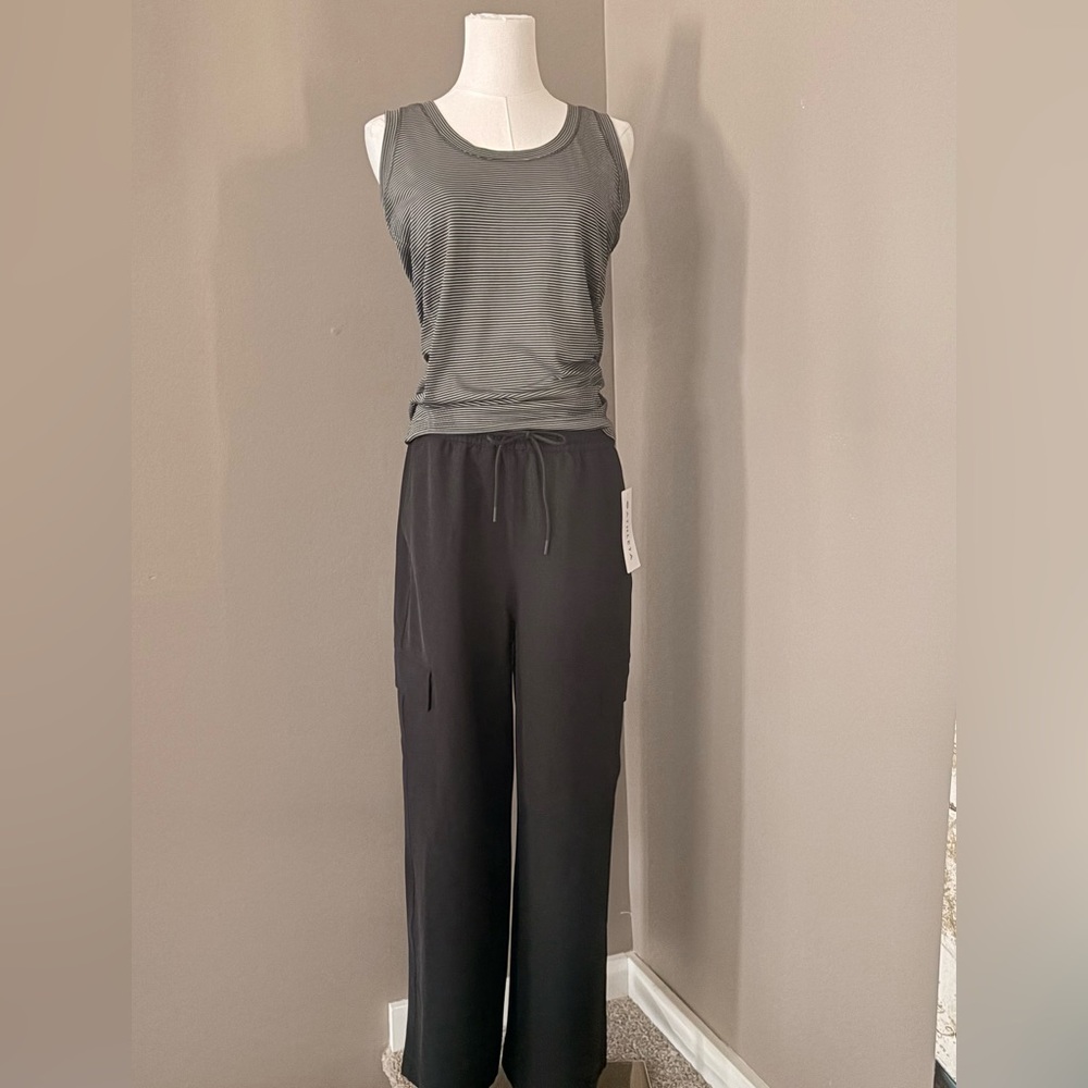 Athleta Momentum Seamless Tank Black Mini Stripe Size Medium - Picture 9 of 9